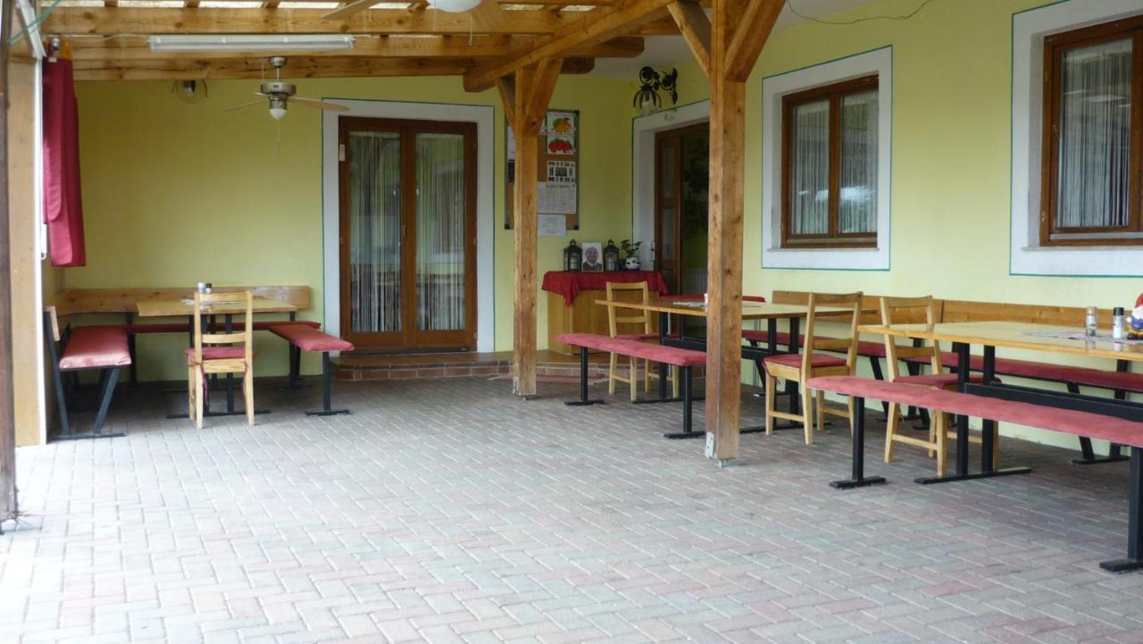 Gastehaus Raab Apartman Albrechtshohe Kültér fotó